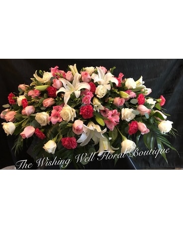 Lovely Lady Funeral Casket Spray Flowers