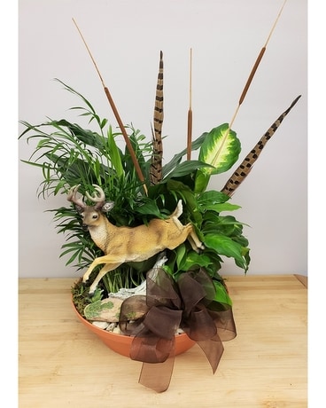 Woodland Deer Planter Running Plant