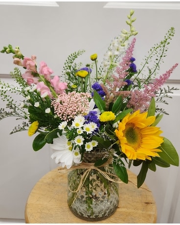 Exclusive Wildflower Glimmer Flower Arrangement