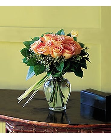 Perfectly Peachy Roses Flower Arrangement