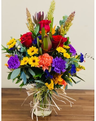 Beautiful Mason Jar By Arrowhead Flowers Flower Arrangement