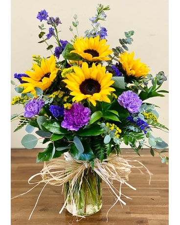 Country Garden By Arrowhead Flowers Flower Arrangement