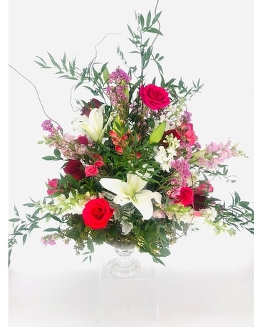 FMS Victorian Splendor Flower Arrangement