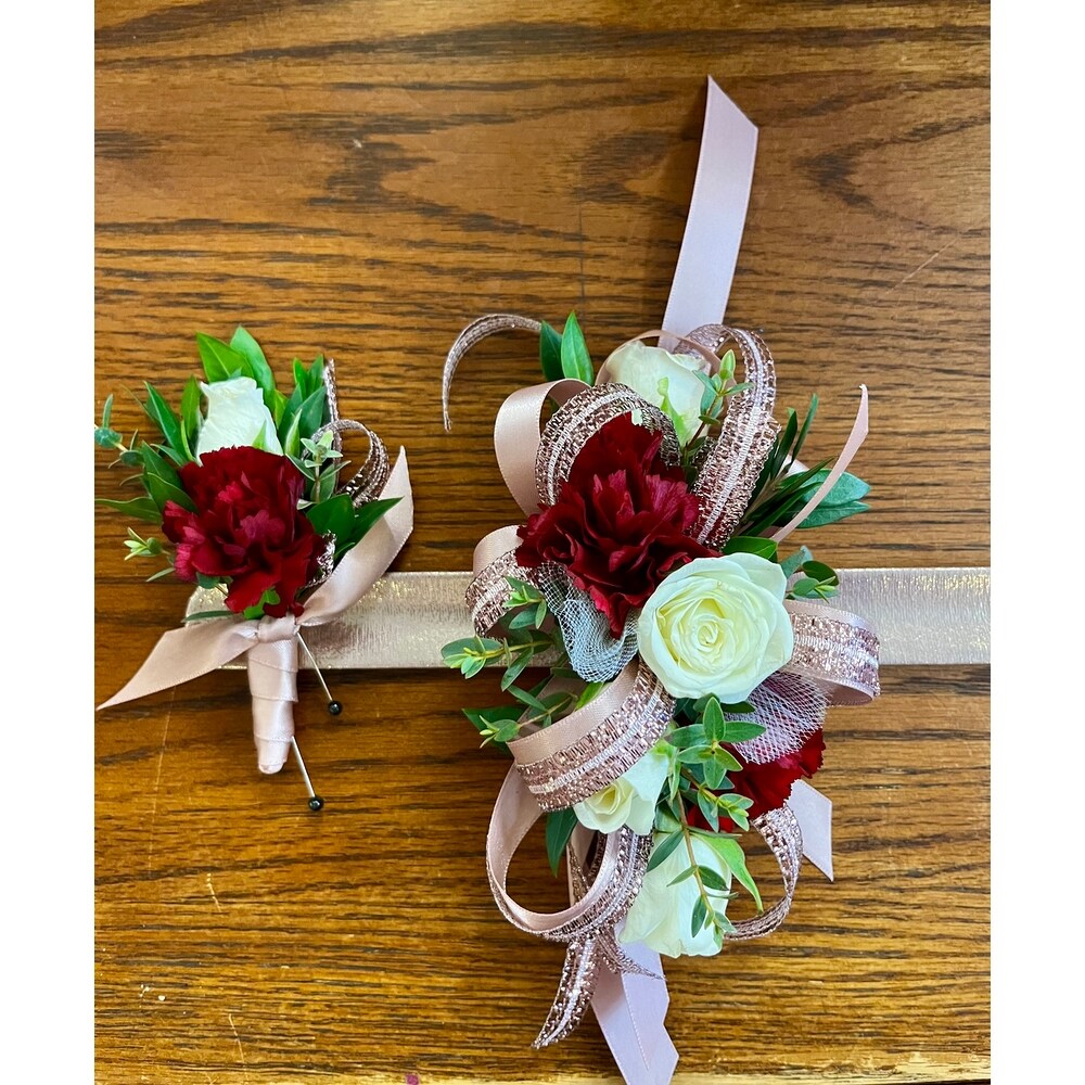 Dancing Wishes Corsage and Boutonnière in Greeneville TN - Flowers