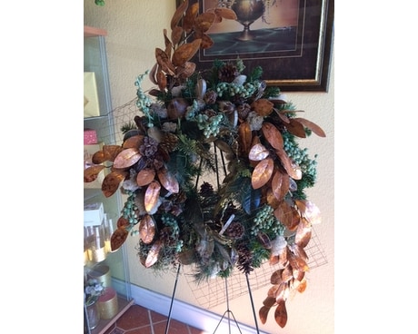 GLISTENING  COPPER BEAUTY Flower Arrangement