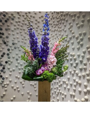 Fritiniency Flower Arrangement