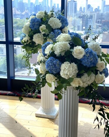 Blossom Blue Floral Rentals Flower Arrangement