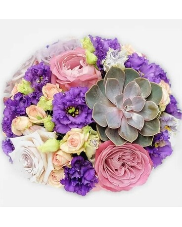On Point Flower Arrangement