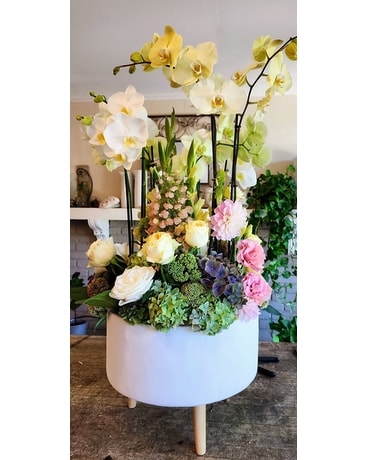 Bellissimo Flower Arrangement