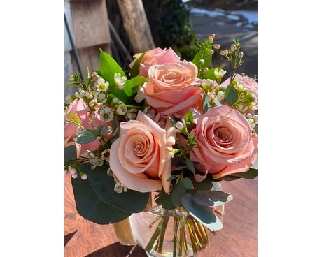 Sleepless In Seattle Flower Arrangement