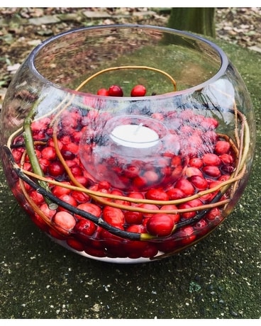 A Very Merry Mix-up Flower Arrangement