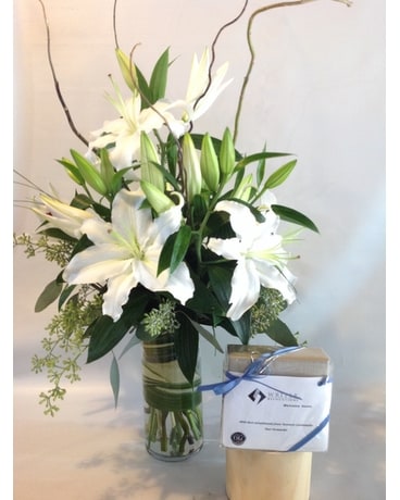 Casa Blanca Flower Arrangement