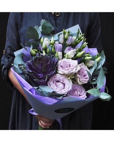 Custom Creations Flower Arrangement