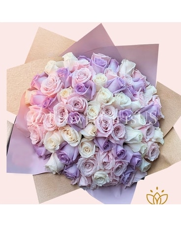 Pastel rose bouquet Flower Arrangement