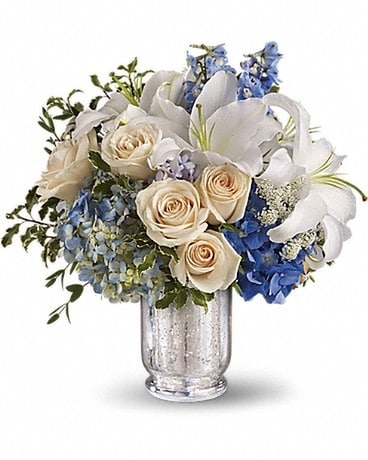 Teleflora's Seaside Centerpiece Centerpiece