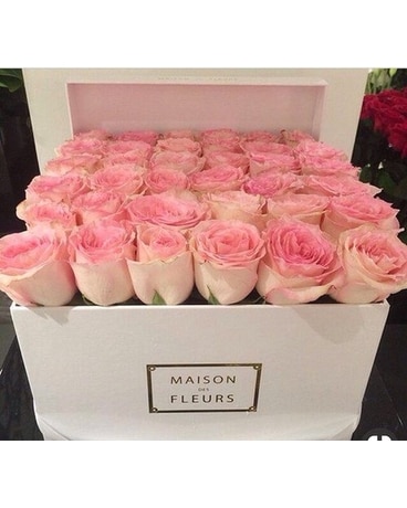 Custom Roses Flower Arrangement