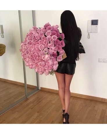 Custom Roses Flower Arrangement