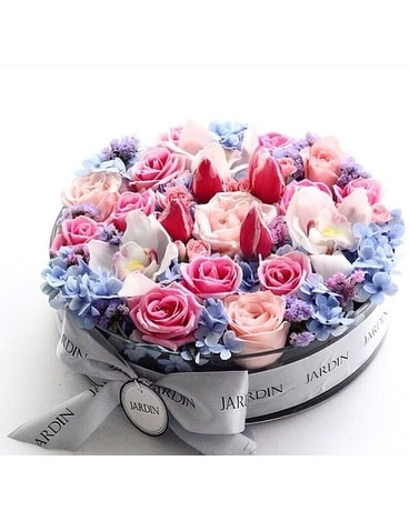 Custom Roses Flower Arrangement