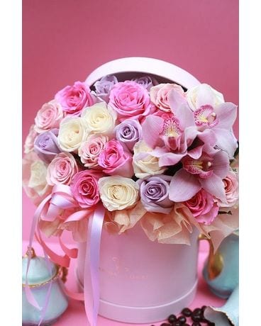 Blush Sky Flower Arrangement