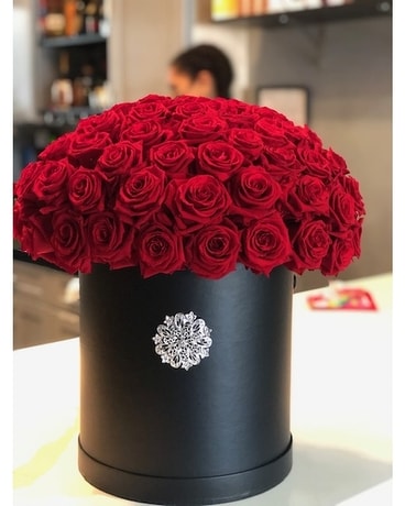 Rose Flower Arrangement