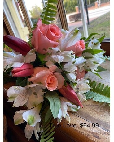 Designer's Choice - True Love Flower Arrangement