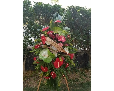 Island Tribute Funeral Arrangement
