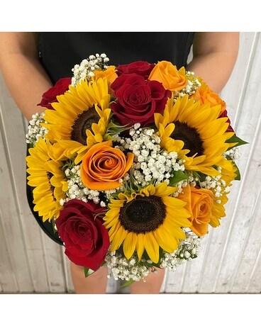 Sunred Flower Arrangement