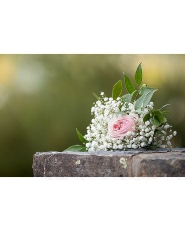 fbh Weddings 10 Flower Arrangement