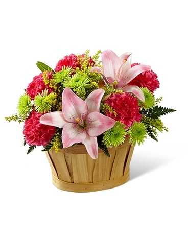 Soft Persuasion Flower Arrangement