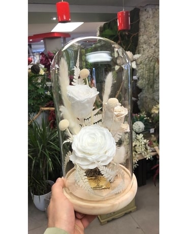 WHITE HEAVEN ETERNAL DOME Flower Arrangement