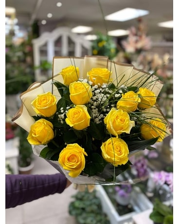 SPECIAL SUNNY YELLOW ROSES in Laval QC - La Grace des Fleurs