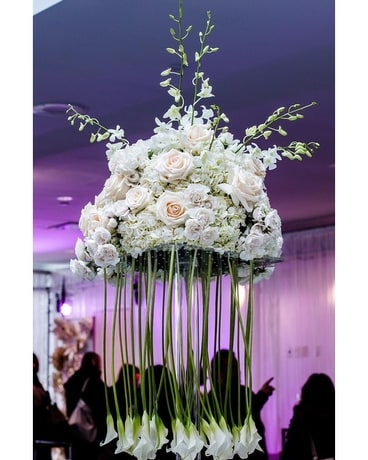 Mariage Reception Flower Arrangement