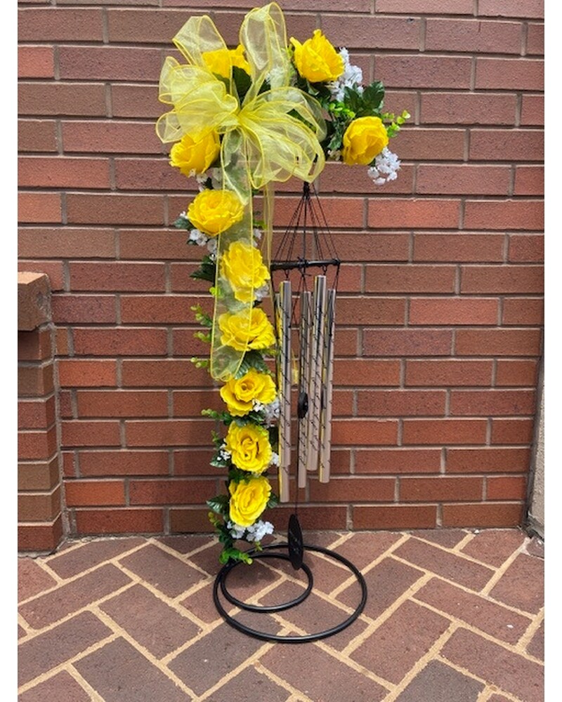 Windchime Delivery Pikeville KY - Levi's Floral