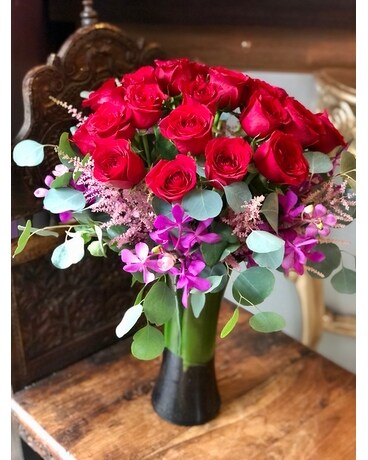 Long Stem Red Rose Arrangement Flower Arrangement