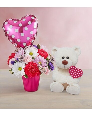Lotsa Love Sweetheart Flower Arrangement
