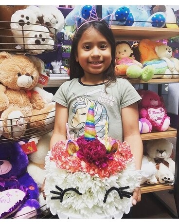 Kids Summer Workshops Flower Arrangement