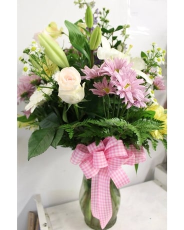 Spring Mix Flower Arrangement