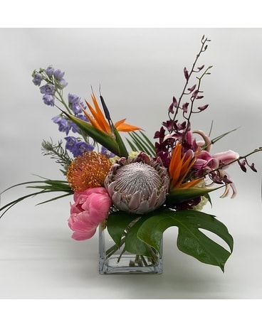 Tropical King Flower Arrangement