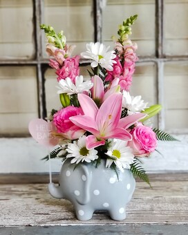 Welcome Baby Pink Bouquet Flower Arrangement