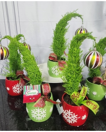 Merry Grinchmas Flower Arrangement