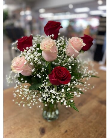 Roses in Vase - July Special Flower Arrangement