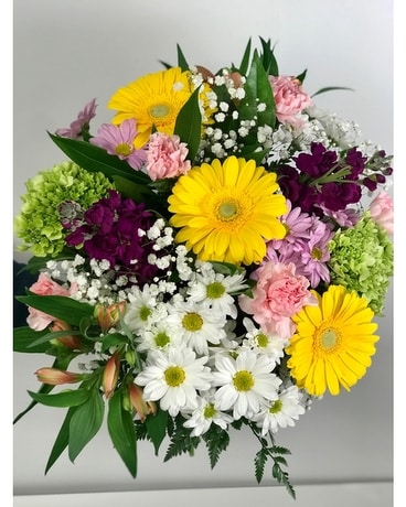 Pretty Cut Flower Bouquet Bouquet
