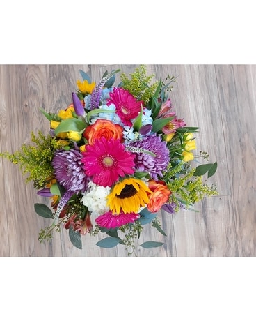 Country Cottage Flower Arrangement