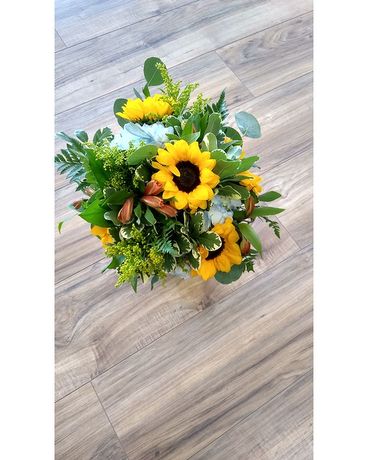 Sunflower Days Flower Arrangement