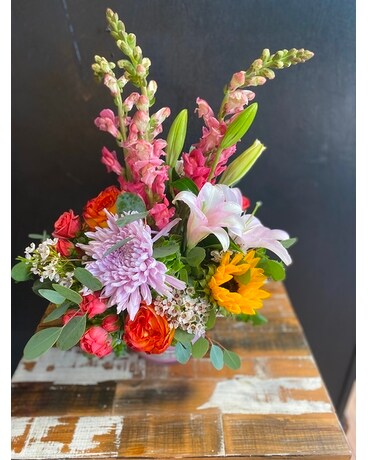 Everyday Arrangement Flower Arrangement