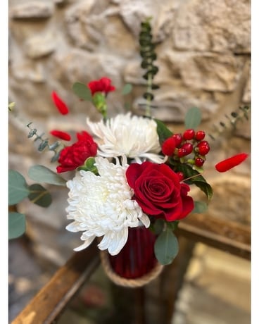 Love is in the air Flower Arrangement