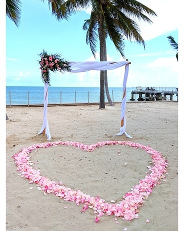 Pink heart ceremony Wedding Arrangement