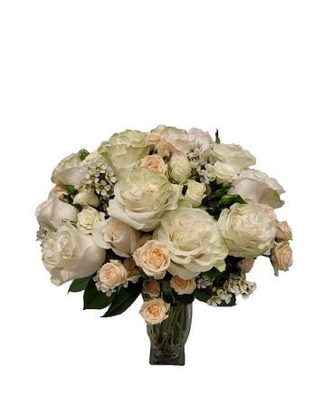 pure inspiration Flower Arrangement