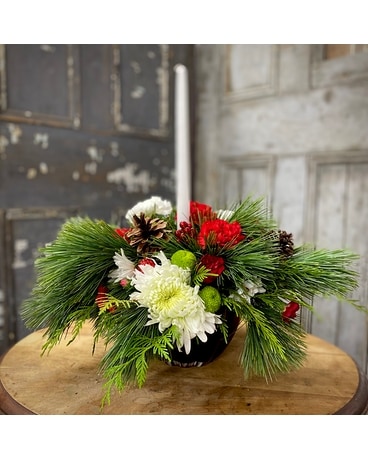 Traditional Christmas Centerpiece Flower Arrangement