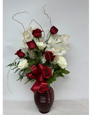 Be Mine Vase Flower Arrangement